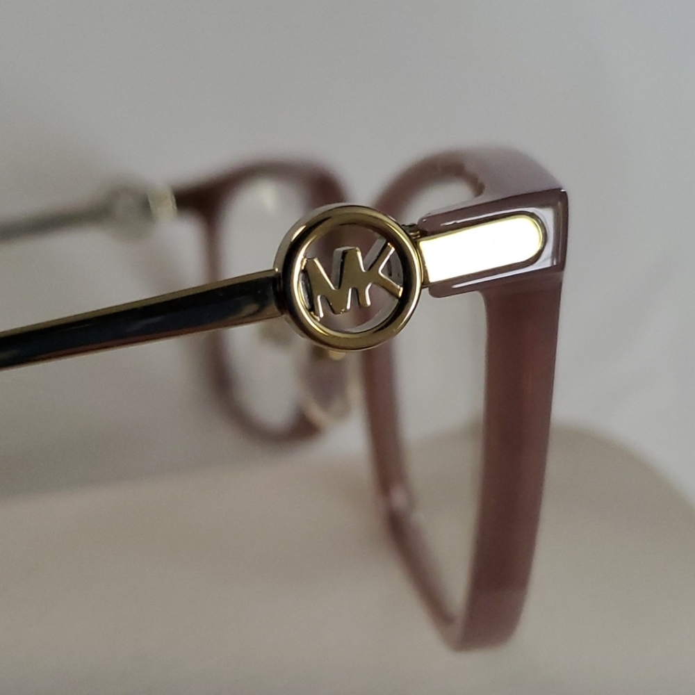 Michael Kors prescription glasses - Picture 5 of 6